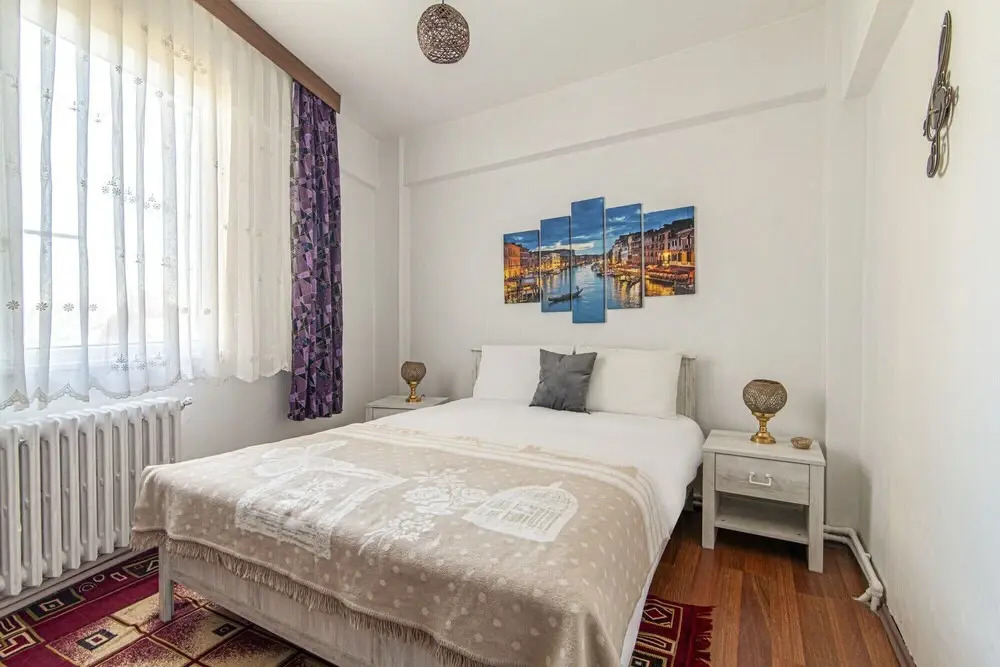 Charming Flat Next to Cevahir Shopping Mall