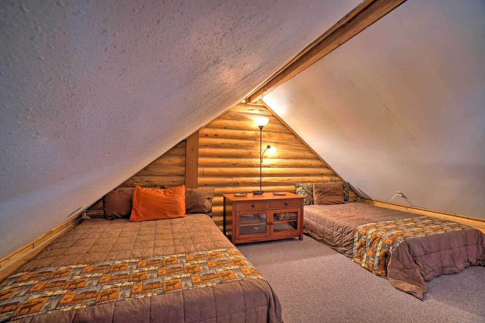 Soldotna Cabin w/ Essentials- 4 Mi to Fishing