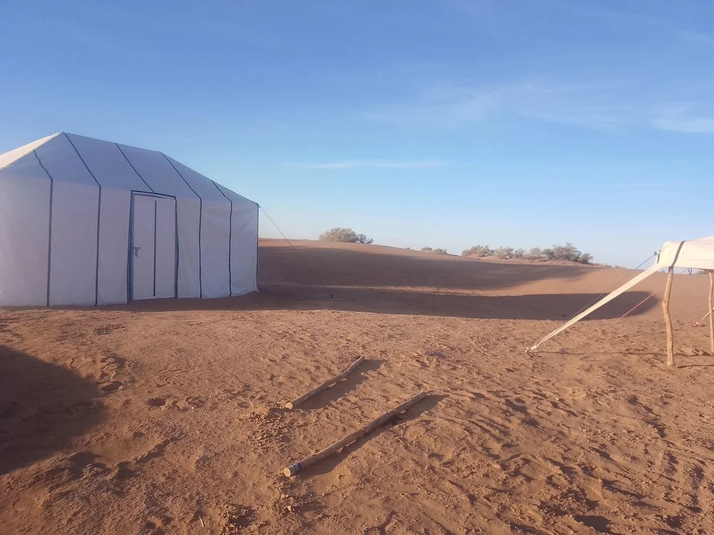 Atmospher Bivouac Desert