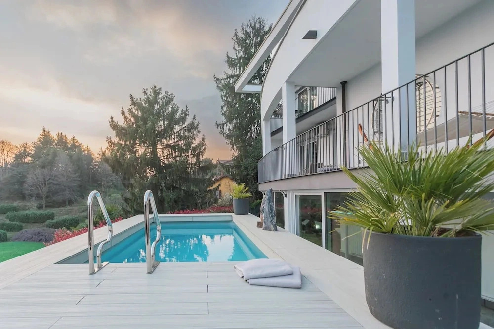 Villa Olivo With Garden & Pool