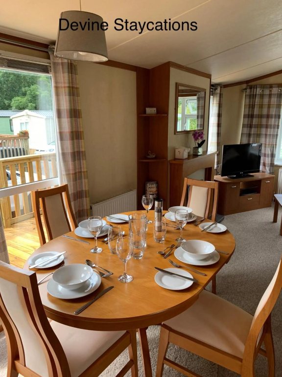 Static Caravan 2 Bedrooms - Sleeps 4