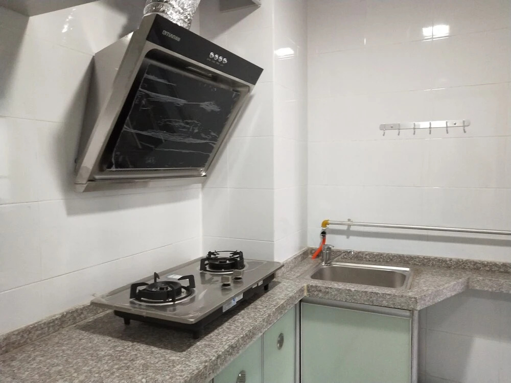 Gemmed Apartment