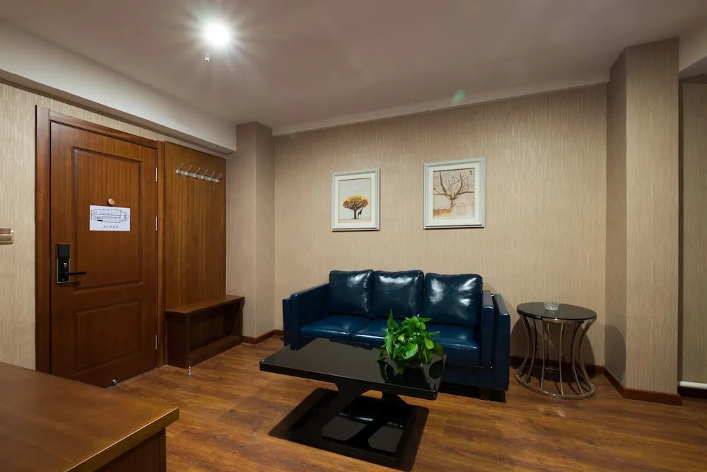 Anshan Aikesi Hotel