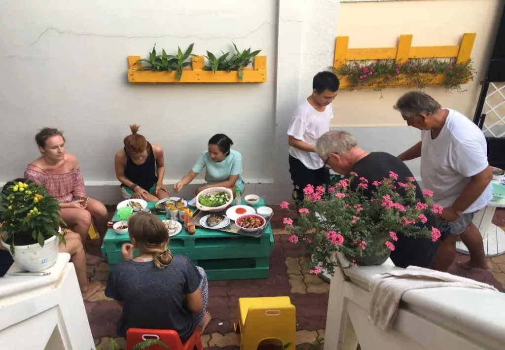 Tiamo Hostel
