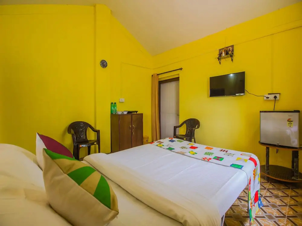 OYO 13117 Home Lake View Studio Canacona