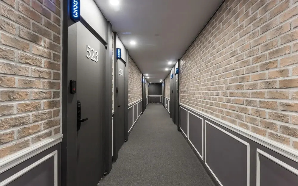 Changwon Jungangdong Business Hotel Hue