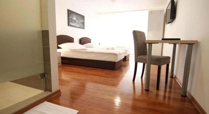 Rooms XXL