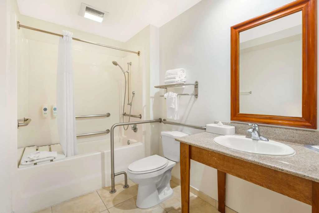 Comfort Inn Cockatoo Near LAX Airport