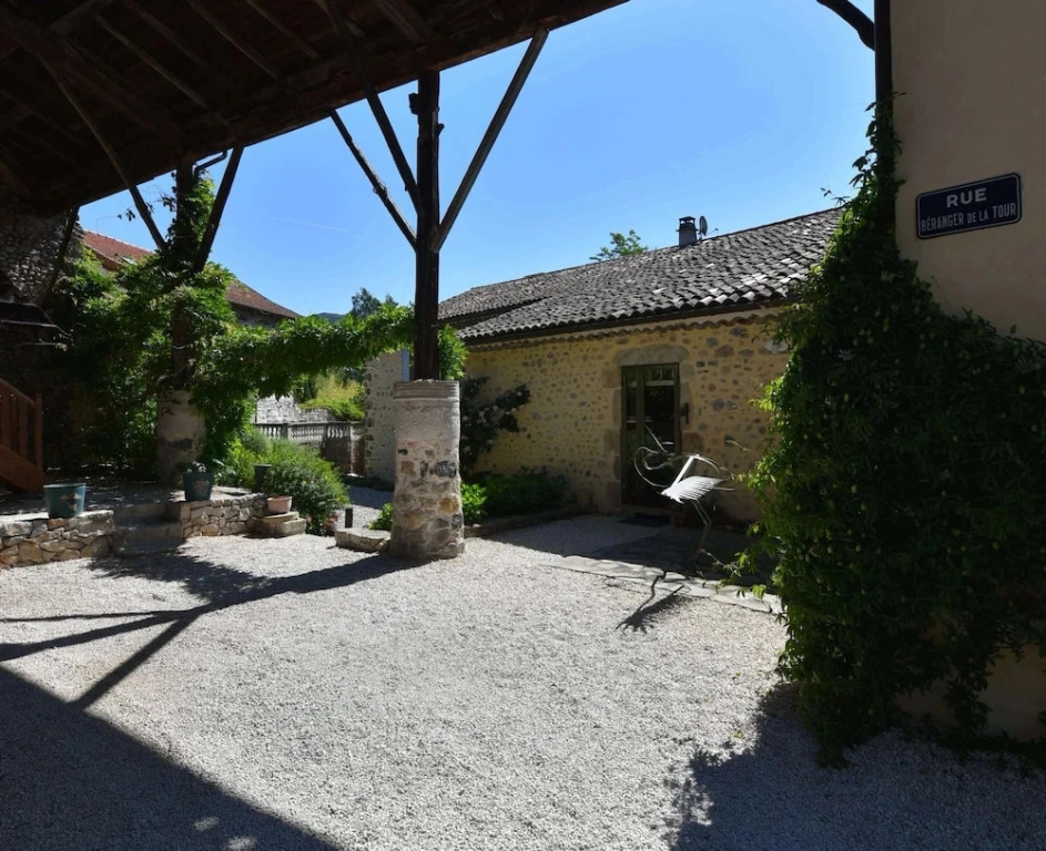 Holiday Home in Ardèche near Château de Ventadour