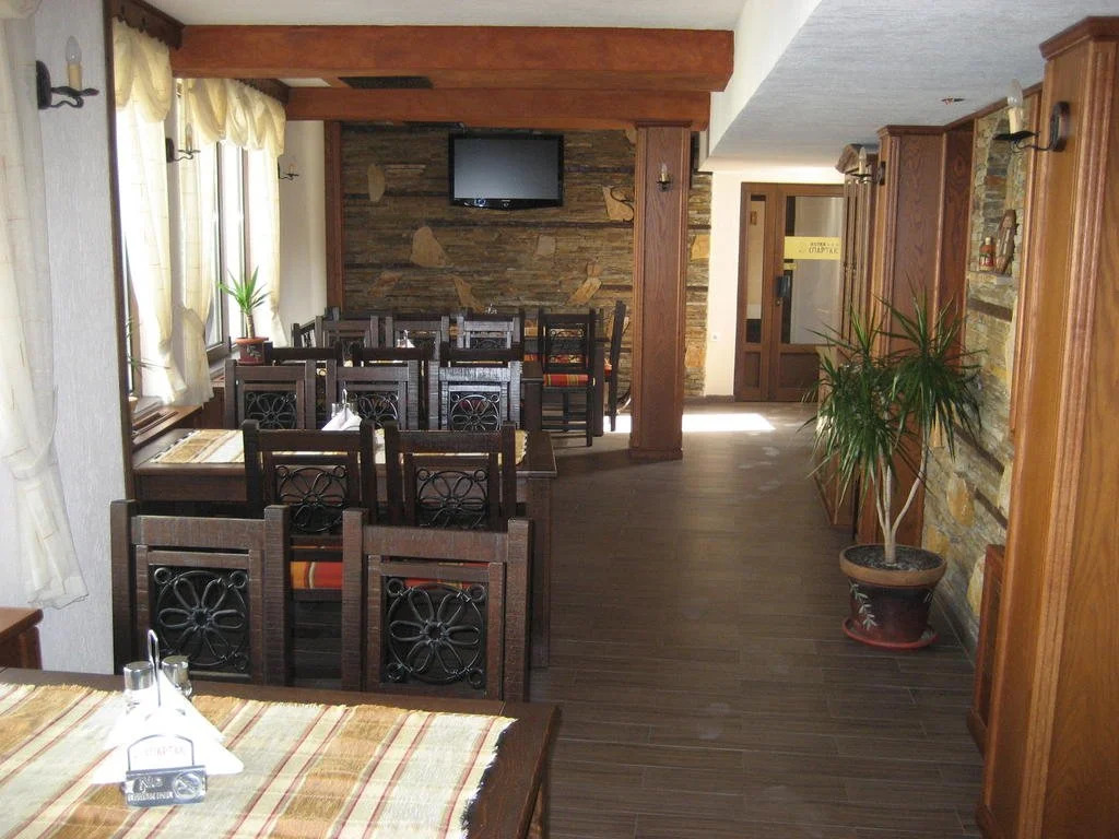 Spartak Family Hotel