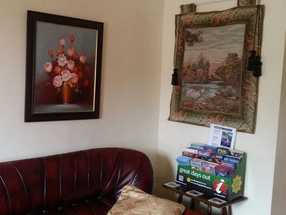 Sportsmans Lodge Bed and Breakfast