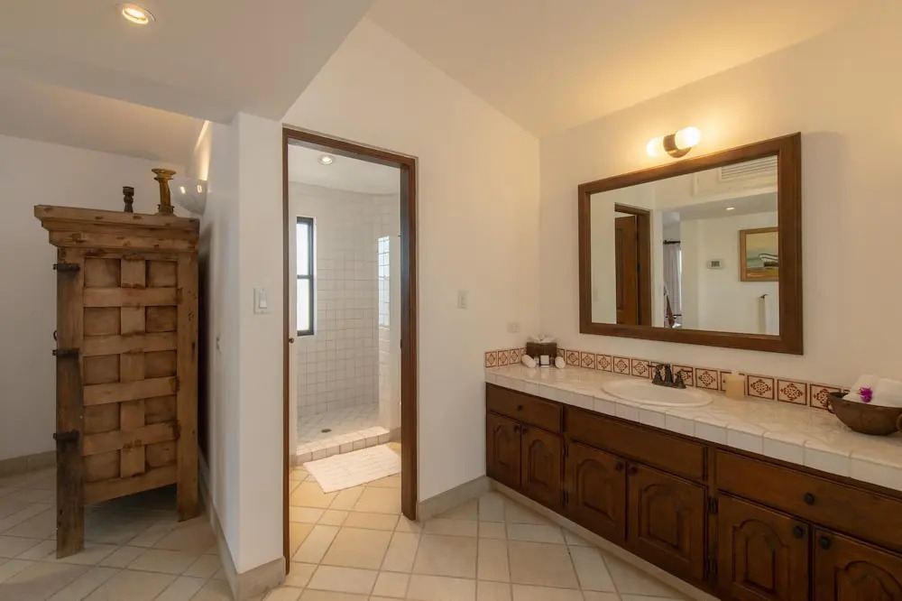 Amazing Oceanfront Villa Near Downtown: Villa Grande
