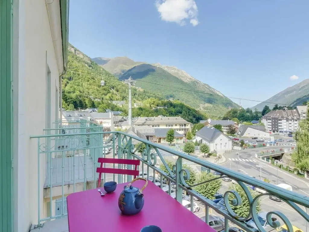 Appartement Cauterets, 2 pièces, 6 personnes - FR-1-401-19
