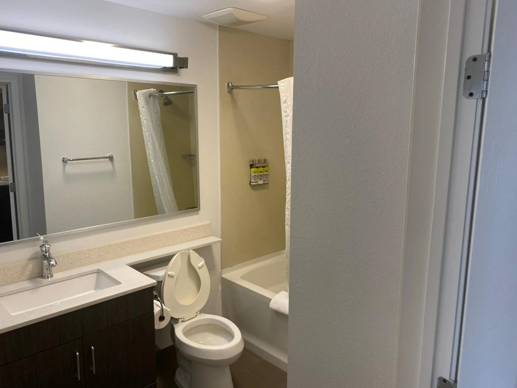 Candlewood Suites Hattiesburg by IHG