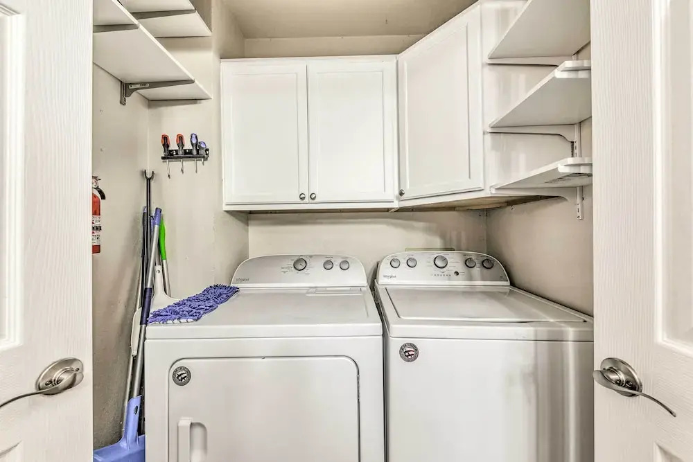 Cozy Ruidoso Condo w/ Grill & Mountain Views!
