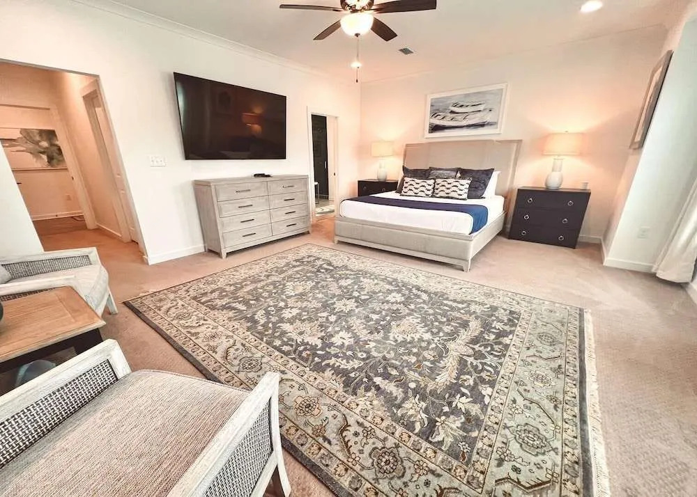 Beautiful 3br/2.5ba w/ Kayak Access, Sleeps 10