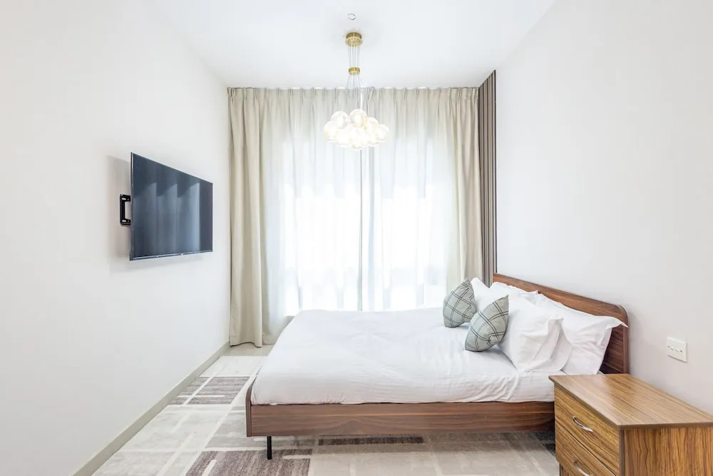 SuperHost - Tranquil Oasis in the Heart of Dubai Lakepoint N2