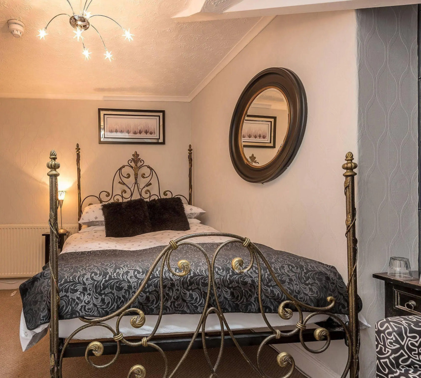 Glen Guest House