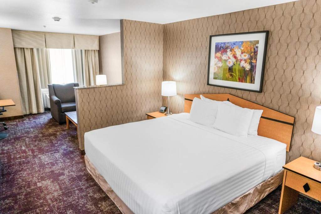 Crystal Inn Hotel & Suites - West Valley City