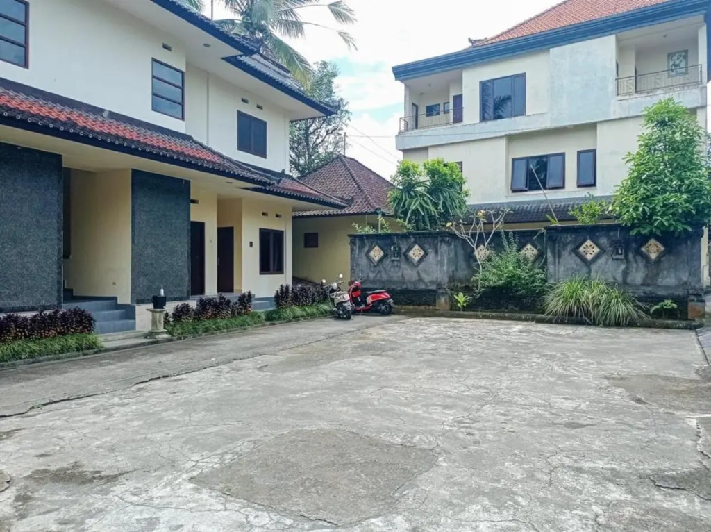 Hotel Mawar Sari Mitra RedDoorz