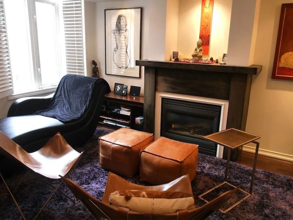 Newly Renovated 3BR Town Home