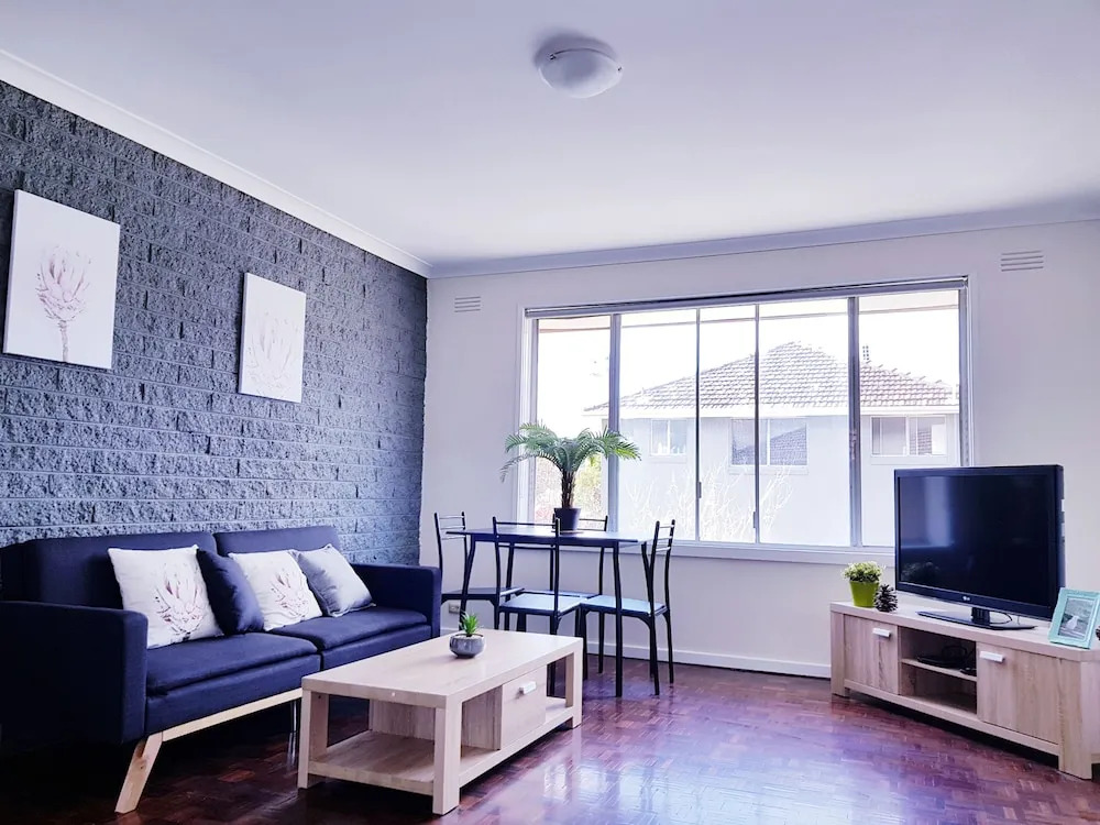 Clayton apartment