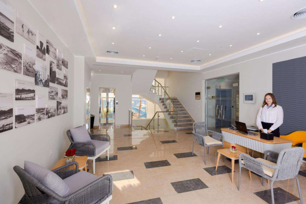 Naama Bay Suites & SPA