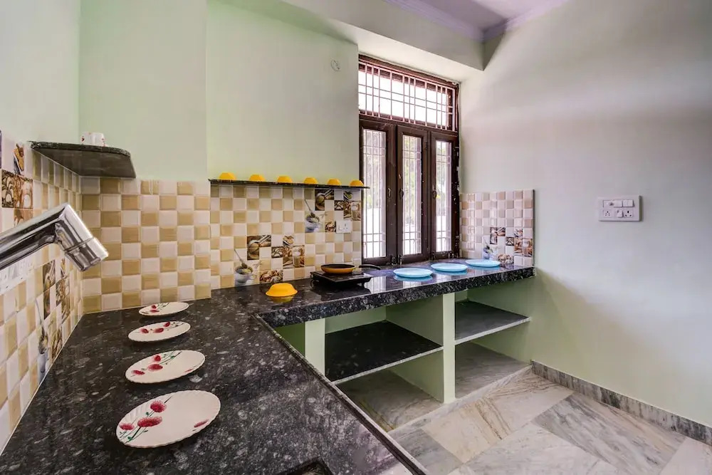 OYO 22519 Home Exotic Stay Jawahar Circle