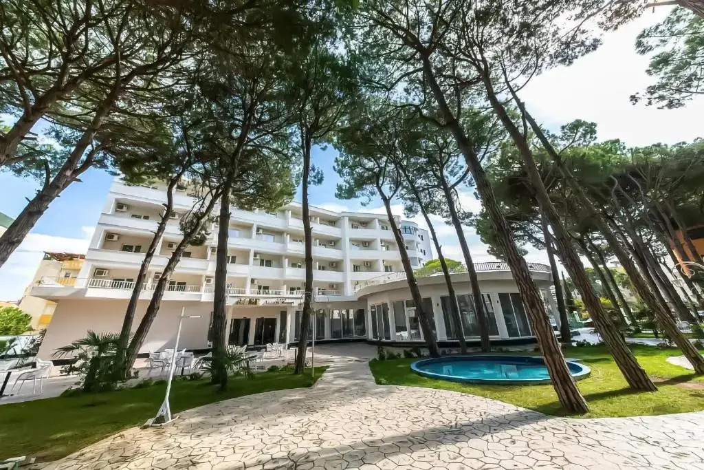 Atrium Deluxe Resort