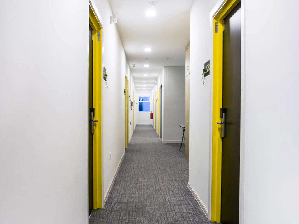 Havenue Hotel
