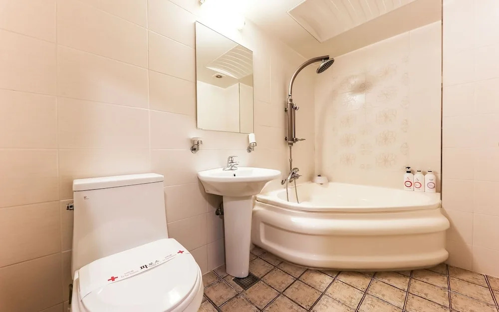 Daejeon Yuseong Paros Hotel