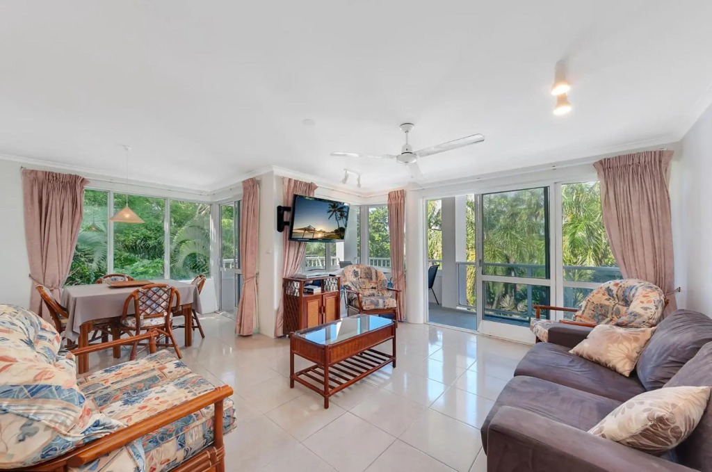 2 Bedroom Red Cowrie Apartment Palm Cove