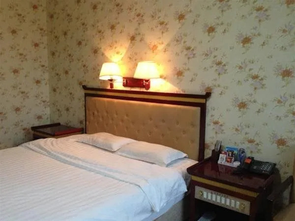 Sapphire Hotel