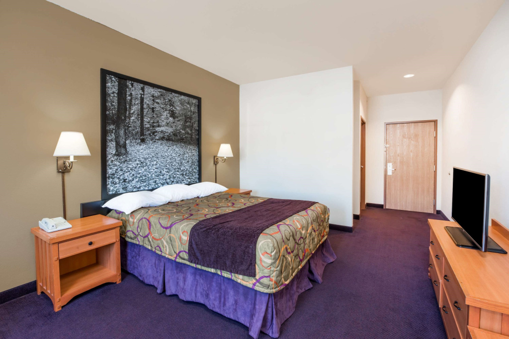 Days Inn Louisville Airport Fair And Expo Center