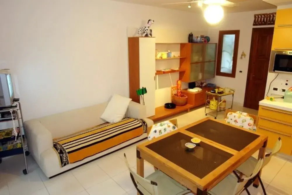 Perfect Holiday Home With Fenced Garden in Lignano Pineta