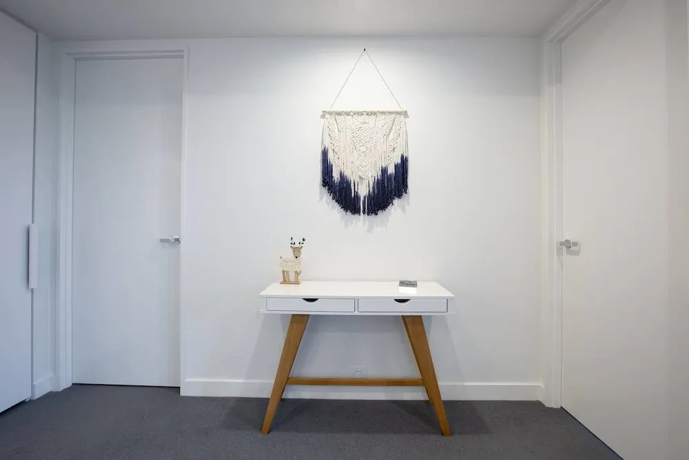 Stunning Comfy 2 Bed With Parking In Melbourne