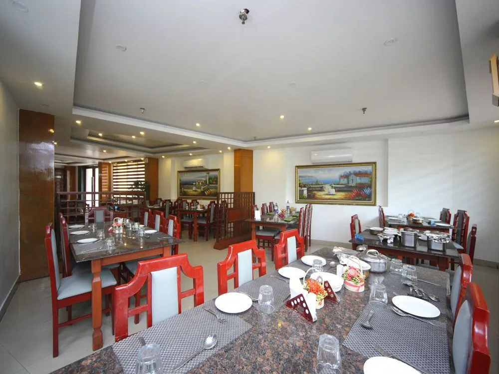 Hotel Priyadarshini Park