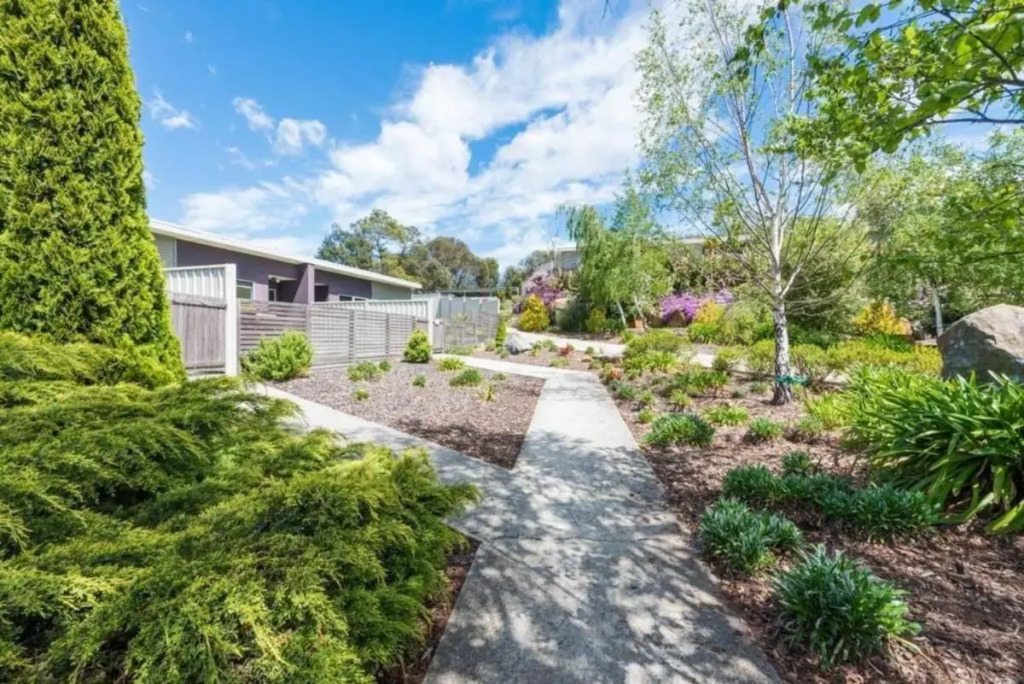 Stylish and Spacious Launceston Villa plus Free Wifi
