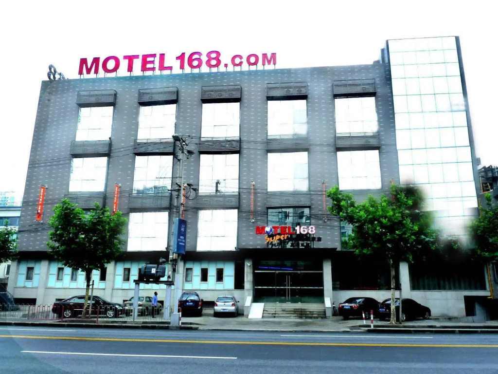 Motel168 Shanghai XinCun Road Inn