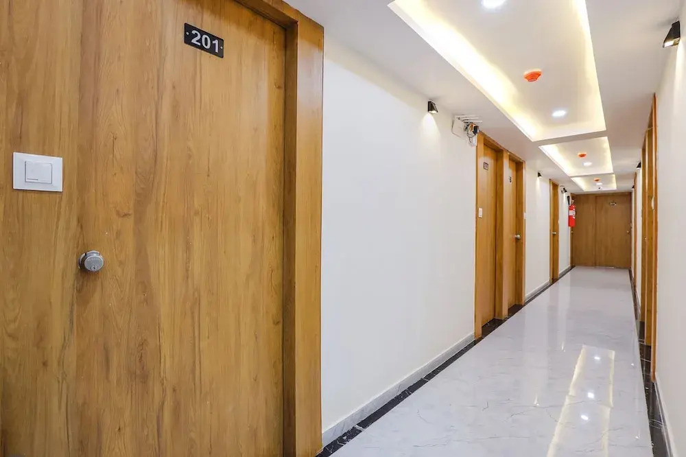 FabHotel Crystal I - Gandhinagar