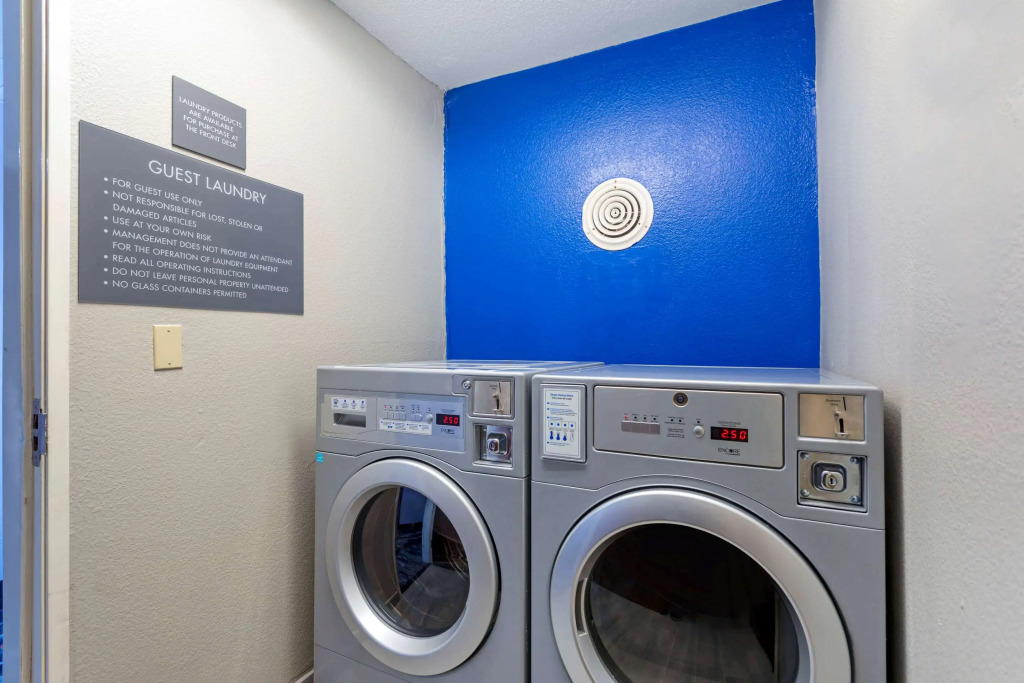 Comfort Inn & Suites Memphis East