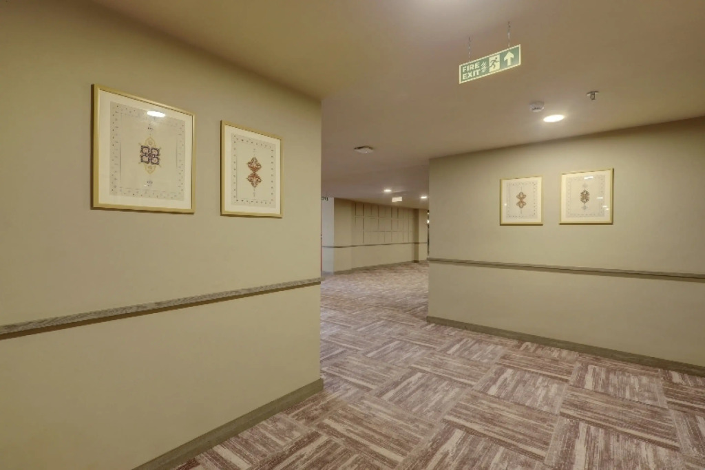 Sunday Hotel & Convention Centre by CheckIn, Vadodara