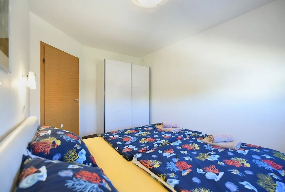 Apartment 1955