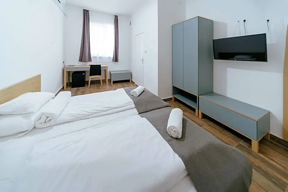 Rákóczi Hotel, Tábor és Rendezvényközpont