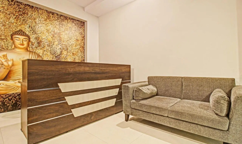 Itsy Hotels Sunrise Grand, Hitech City