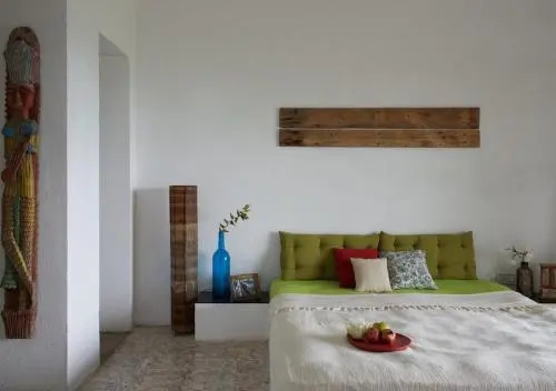 Bungalow 89 by StayVista - A hill-view villa adorned with eclectic interiors for a truly unique & captivating stay