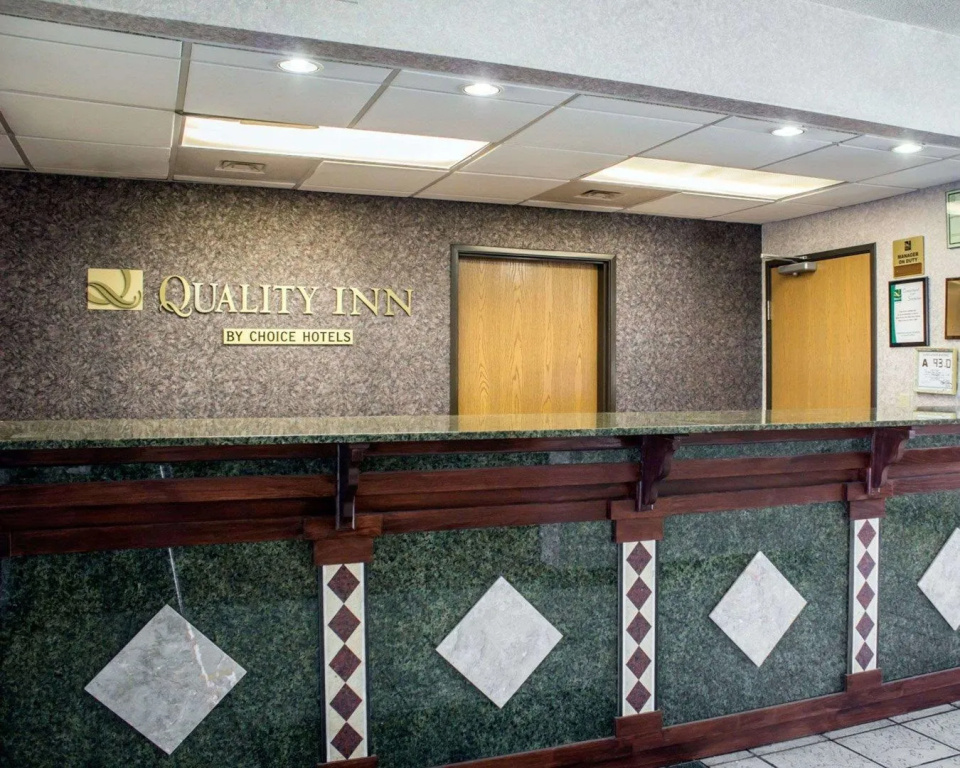 Clarion Pointe
