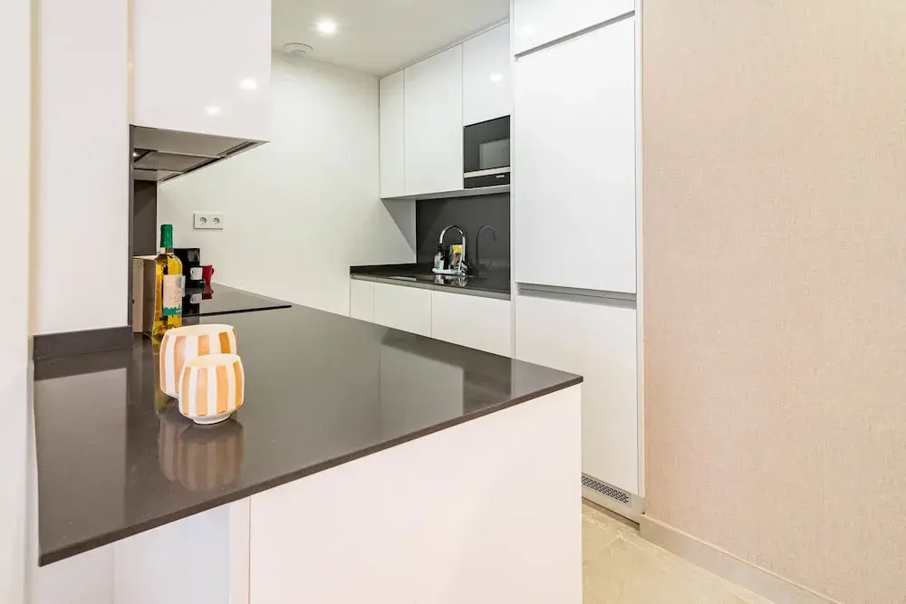Le2c- Luxury, New-build Apartment near the beach