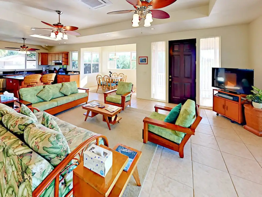 Kauhiwai Home 2 Bedrooms 2 Bathrooms Home