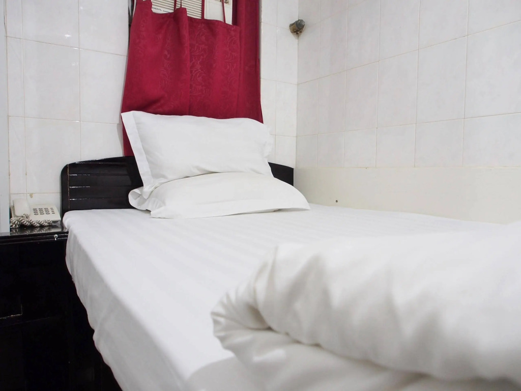 Paris Guest House, 10 E4